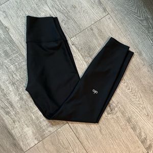 ALO BLACK LEGGINGS